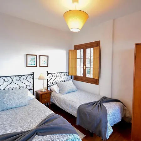 Castanos - Panoramic View فيلة